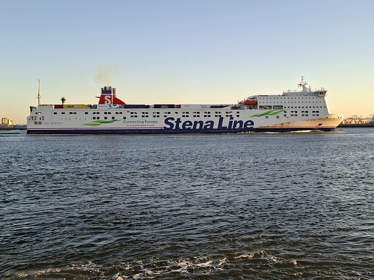 M/F Stena Transporter